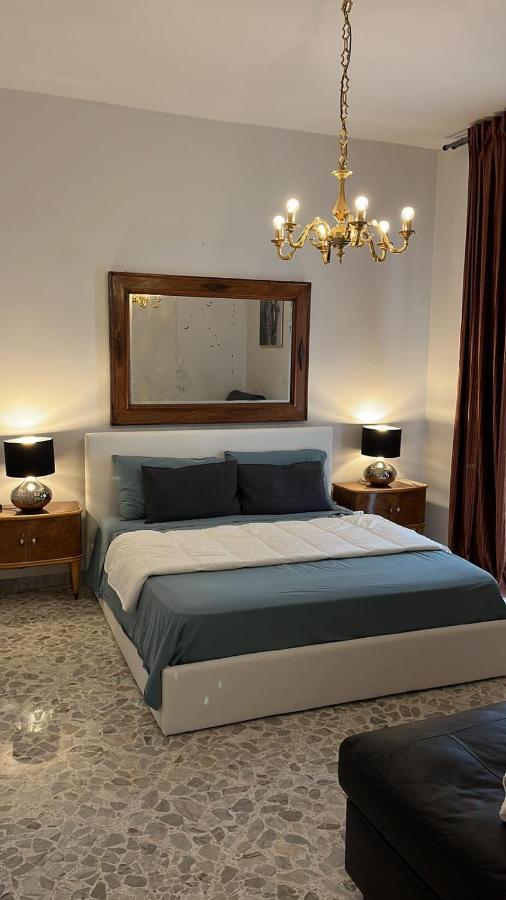 Casa Vacanze Cado Dalle Nubi 2 Ampie Stanze In 4-6 Posti Letto 1 Bagno Privato E Balconi Ideale Per Famiglie E Gruppo Di Amici Apartment *